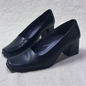 Liz Claiborne Black Block Heel Shoes